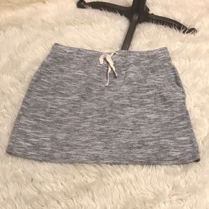 Loft small grey white skirt